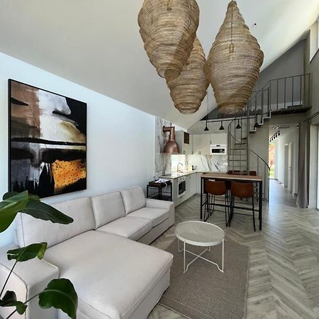 Beige Villa Balatonkenese Exterior foto