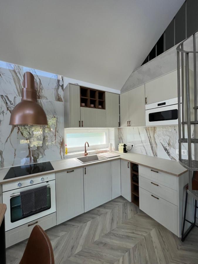 Beige Villa Balatonkenese Exterior foto